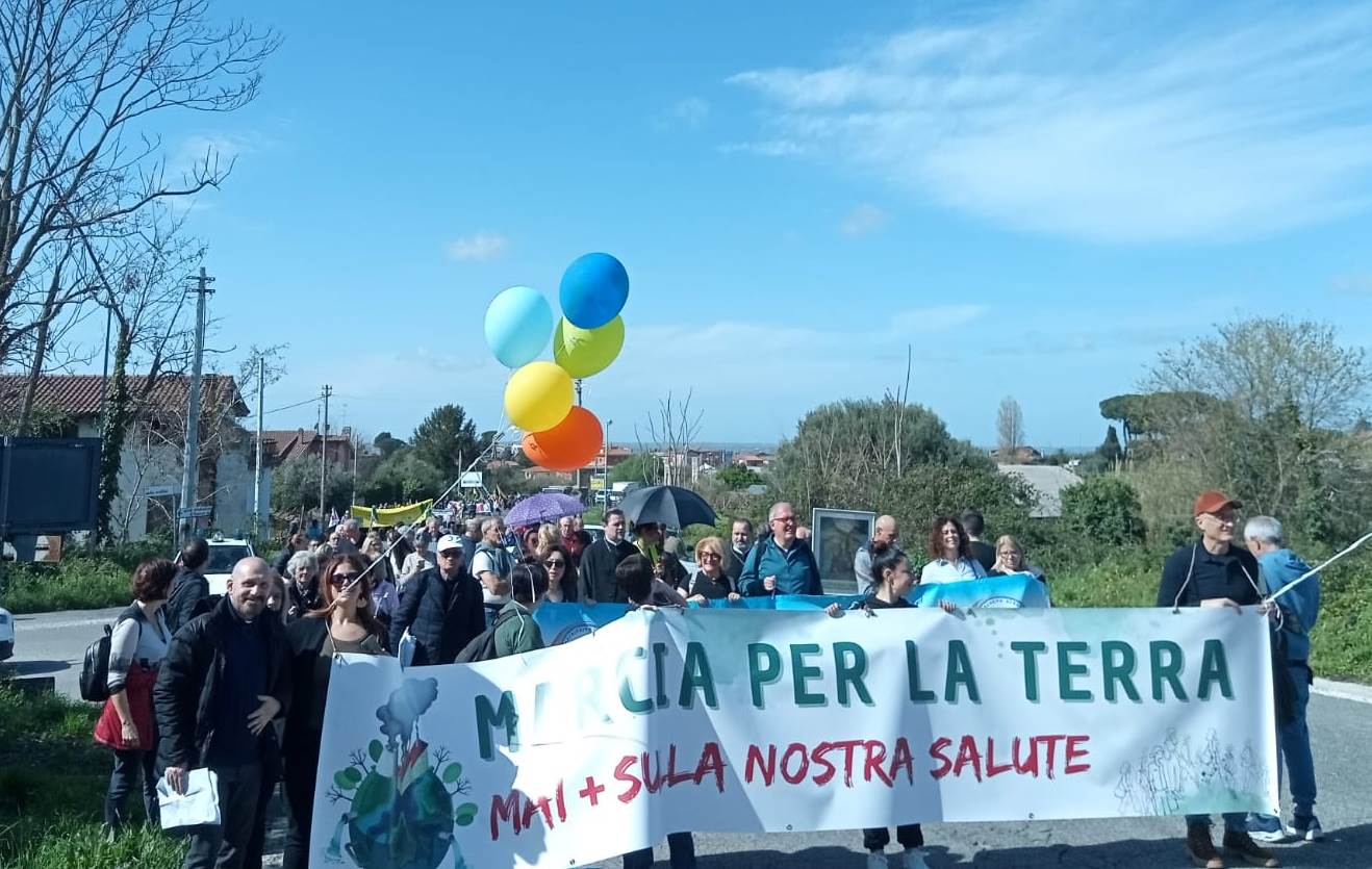 Alla Marcia Giubilare per la Terra, Sindaci, Vescovi e Comitati contro l’inceneritore di Santa Palomba